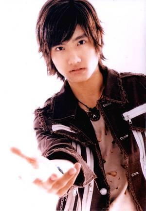 Changmin-Oppa-dbsk-2521996-300-432