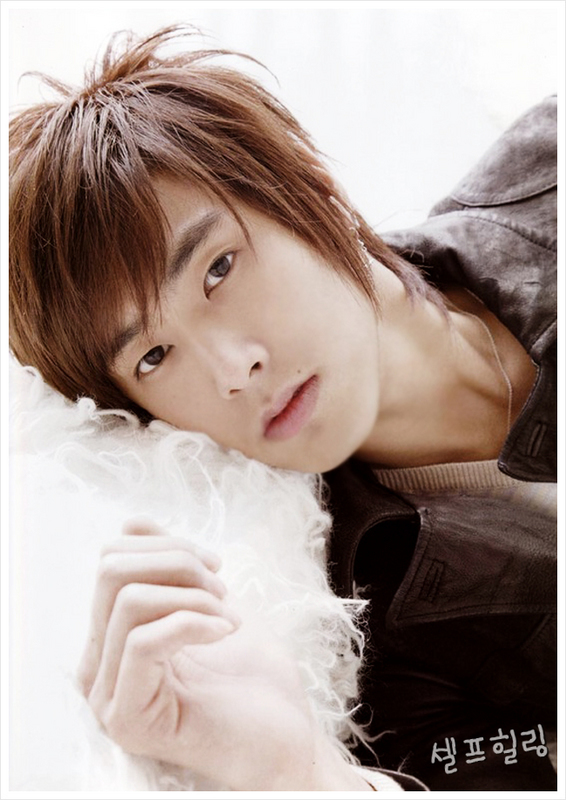 Yunnie-dbsk-2793258-566-800