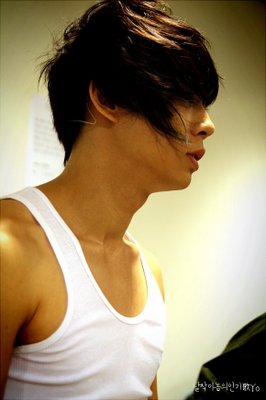 Micky (25)